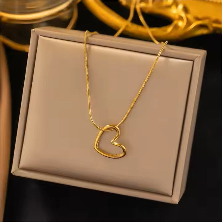 Hollow Heart Pendant Necklace