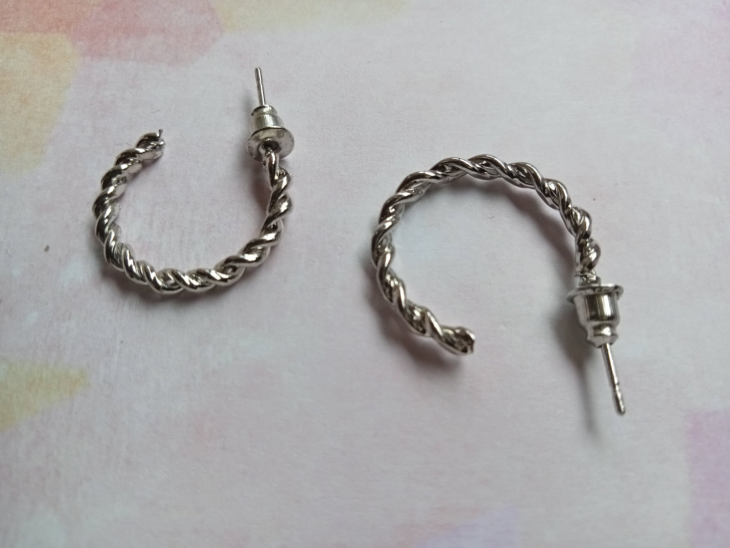 Silver Twisted Small Open-end Hoop Earrings
