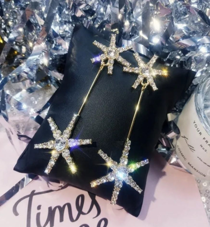 Silver Sparkly Snowflake Earrings