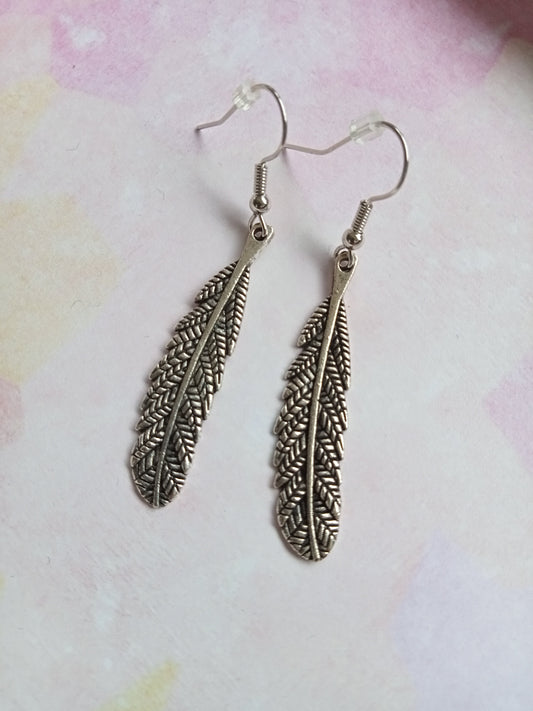 Silver Engraved Feathered Earrings